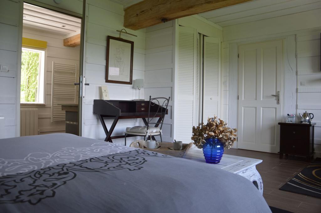La Grange Des Marettes Bed & Breakfast Cléres Eksteriør bilde